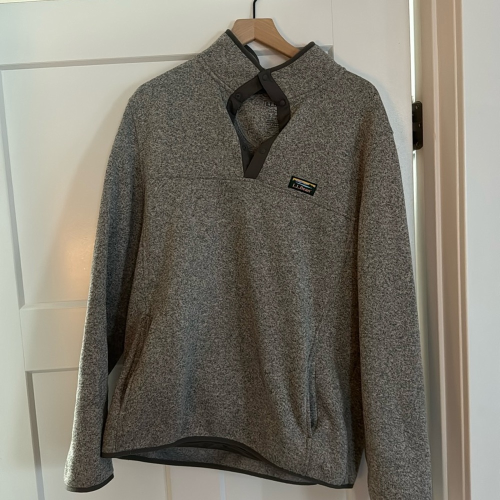 L.L.Bean quarter button